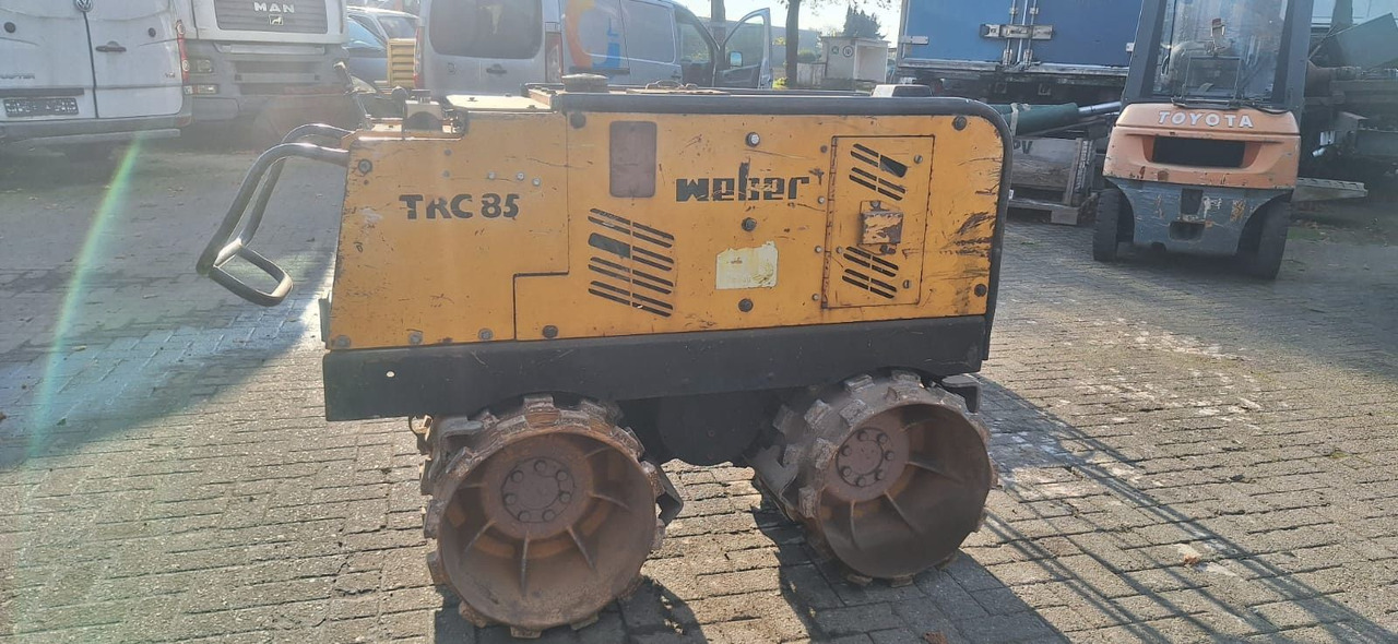 Weber TRC85 Walze - Mini compactadora: foto 2 Weber TRC85 Walze - Mini compactadora: foto 2