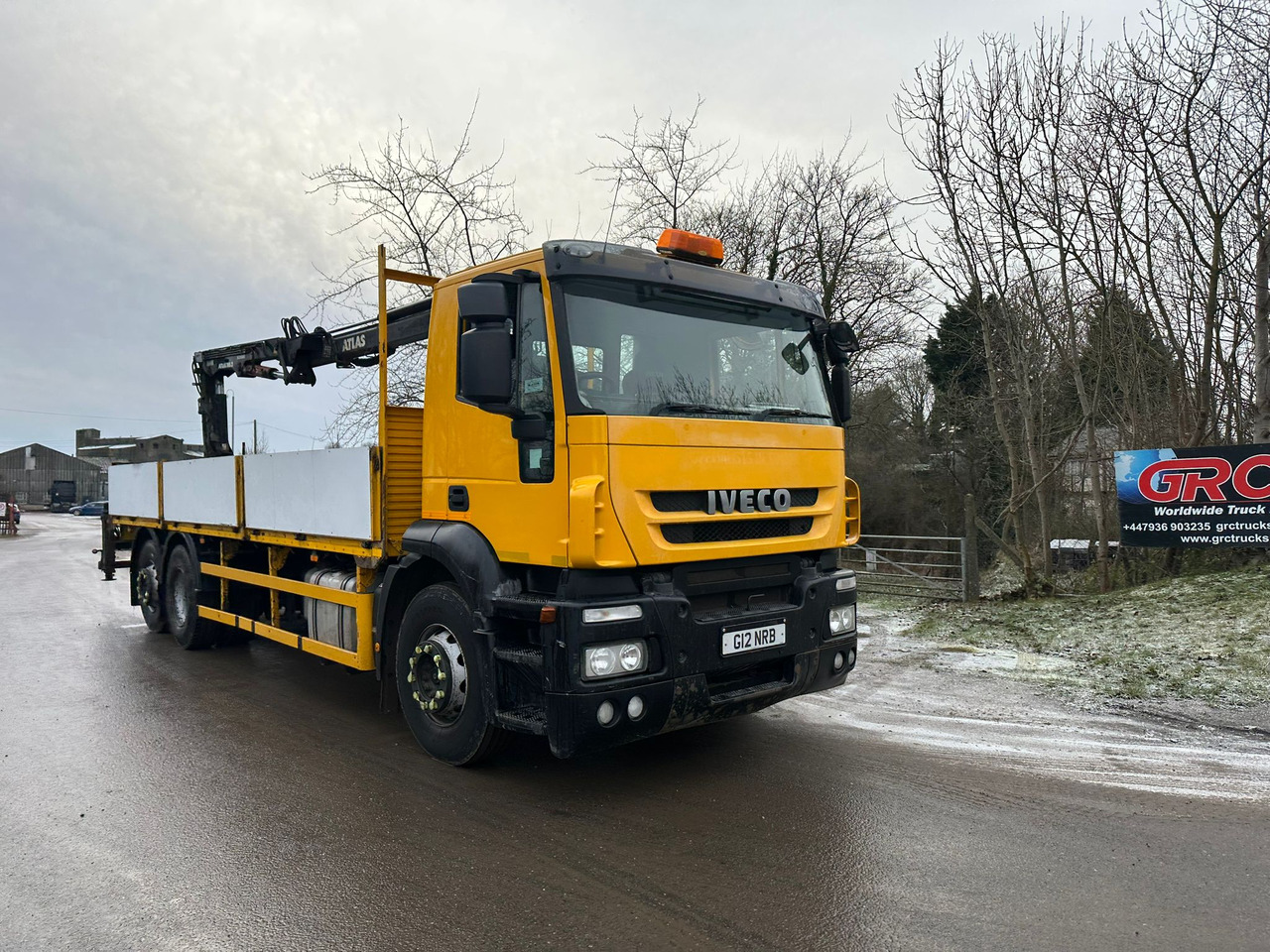 2013 Iveco Strails Dropside/Crane Truck - Camión caja abierta: foto 4 2013 Iveco Strails Dropside/Crane Truck - Camión caja abierta: foto 4