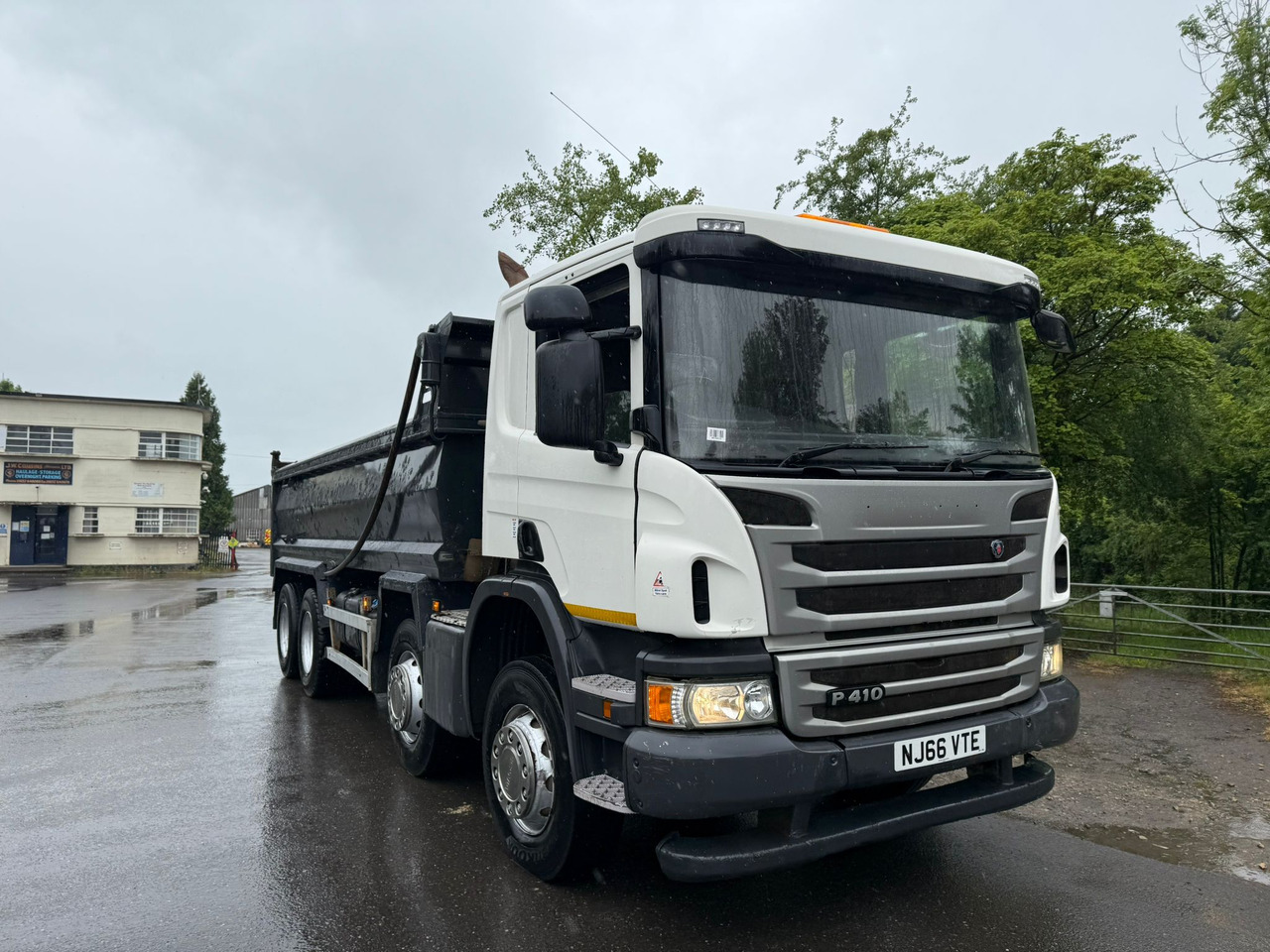 2016 Scania P410 Tipper Truck - Camión volquete: foto 1 2016 Scania P410 Tipper Truck - Camión volquete: foto 1