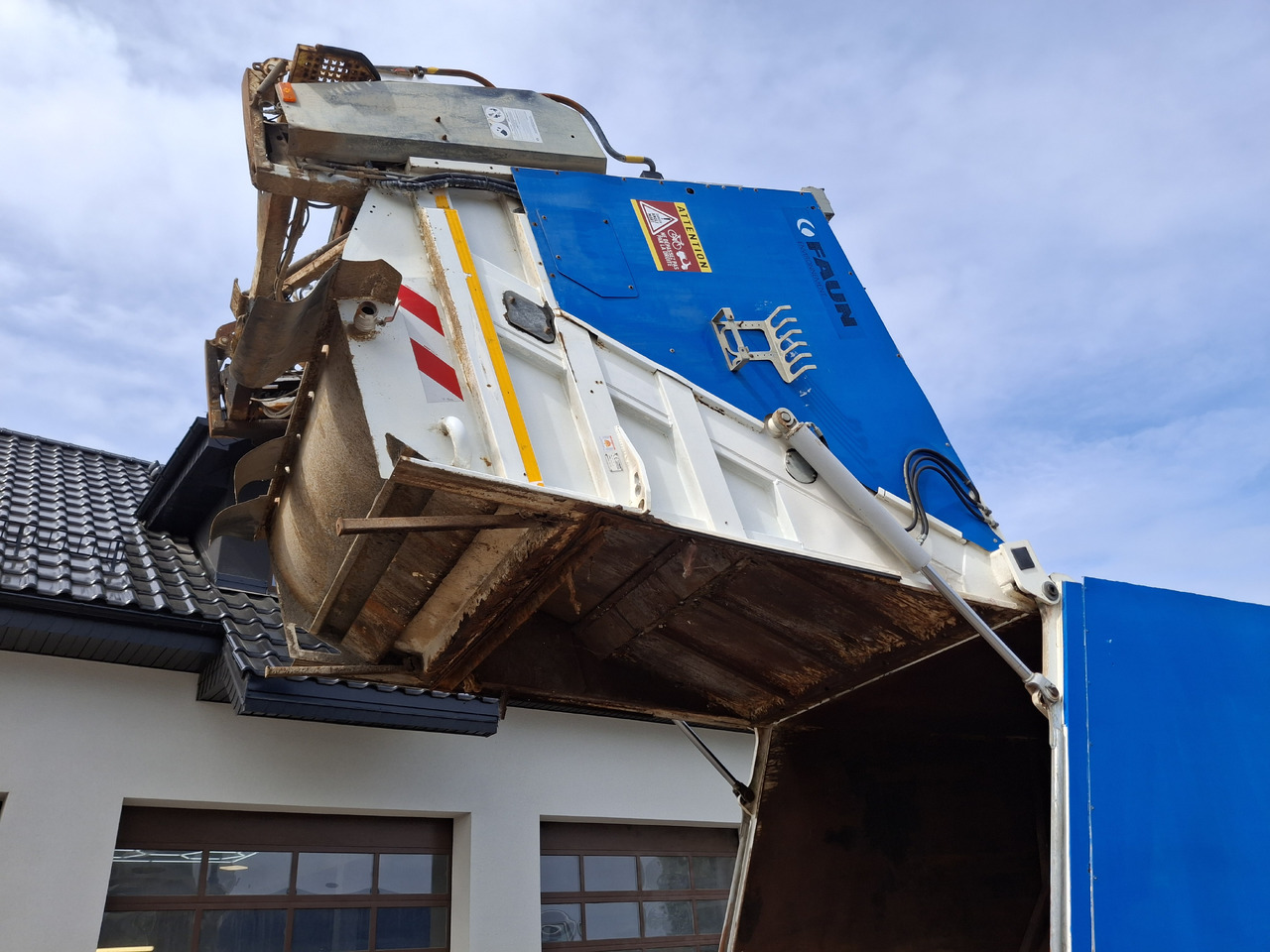 Camión de basura MAN MAN TGS 28.360 Śmieciarka Müllwagen Garbage Truck FAUN 3 Osie: foto 17