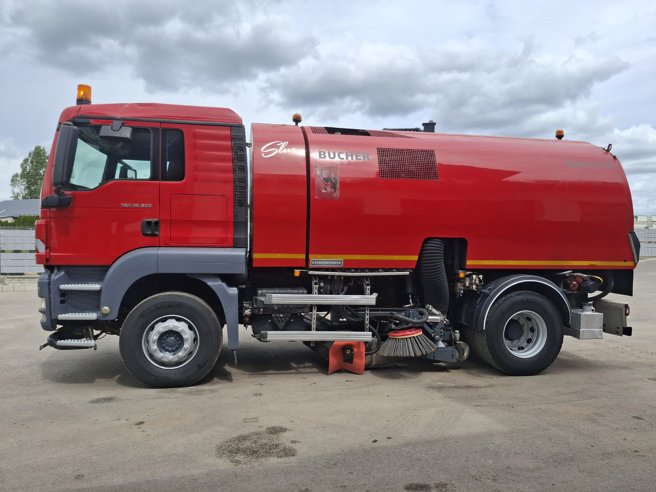 Barredora vial MAN TGS 18.320 Zamiatarka Kehrmaschine BUCHER 2 Motoren Karcher Szczotki L/R: foto 12 Barredora vial MAN TGS 18.320 Zamiatarka Kehrmaschine BUCHER 2 Motoren Karcher Szczotki L/R: foto 12