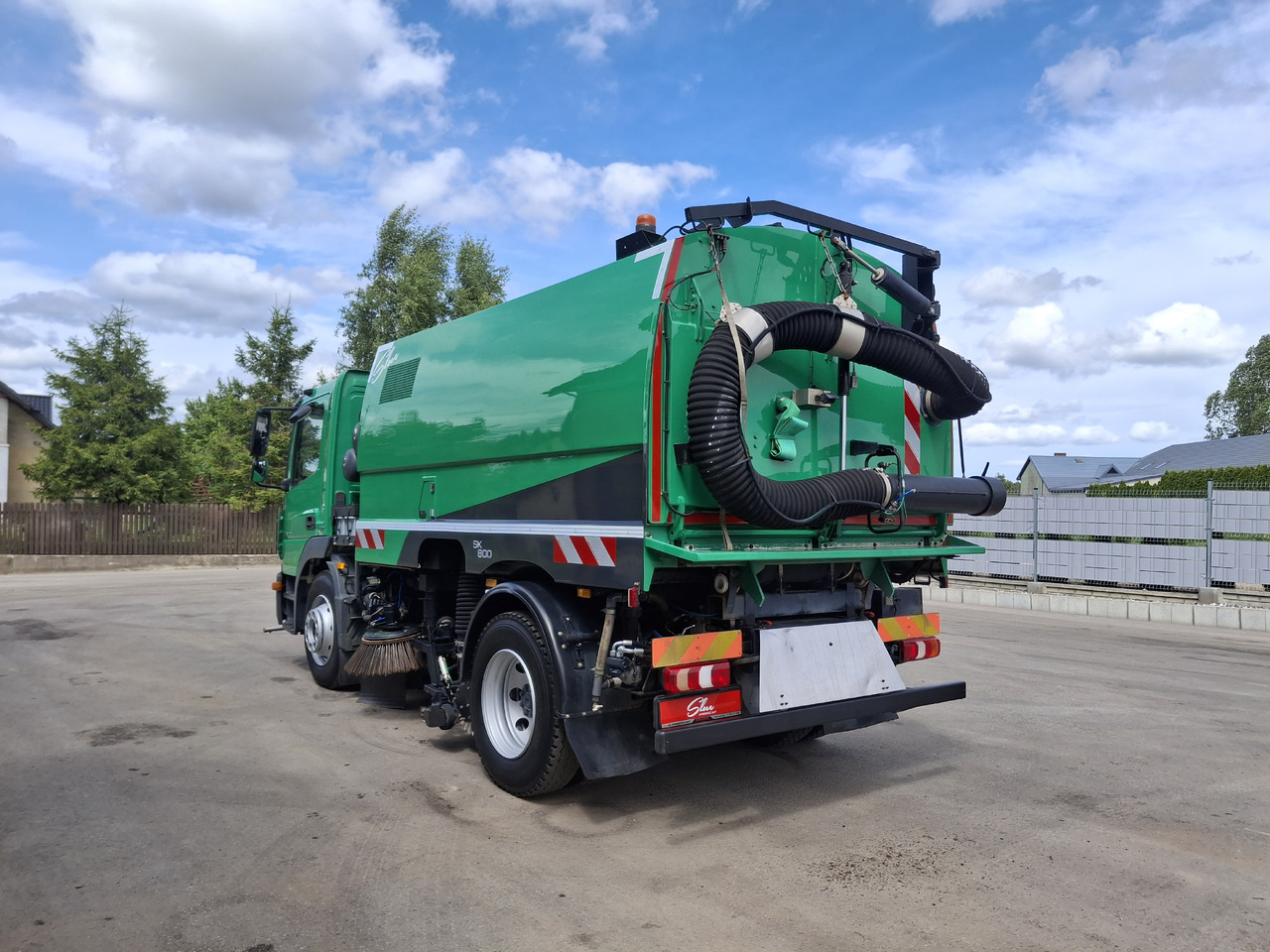MERCEDES-BENZ Atego 1523 Zamiatarka Kehrmaschine Schmidt SK600 Karcher 2 Motoren Euro 6 PM10 Rura Do Liści - Barredora vial: foto 4 MERCEDES-BENZ Atego 1523 Zamiatarka Kehrmaschine Schmidt SK600 Karcher 2 Motoren Euro 6 PM10 Rura Do Liści - Barredora vial: foto 4