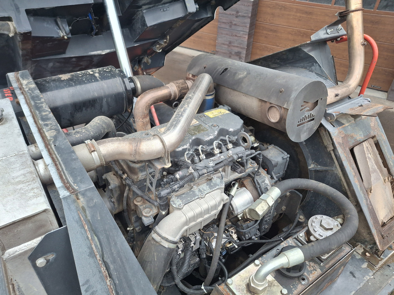 Barredora vial MERCEDES-BENZ Axor 1829 Zamiatarka Kehrmaschine Johnston 2 Motoren Karcher L/R: foto 23 Barredora vial MERCEDES-BENZ Axor 1829 Zamiatarka Kehrmaschine Johnston 2 Motoren Karcher L/R: foto 23