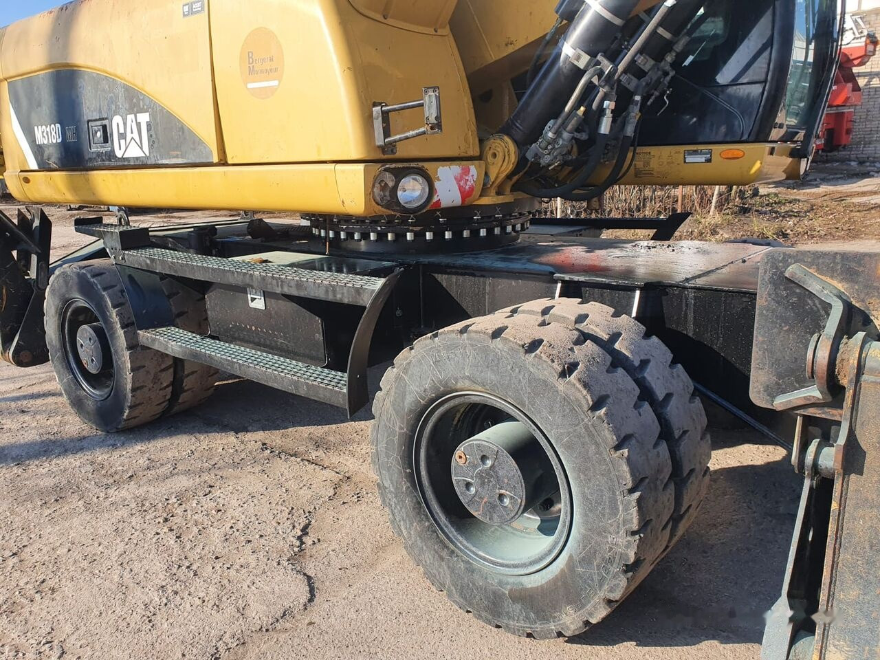 Manipulador de materiales Caterpillar 318 D MH: foto 18