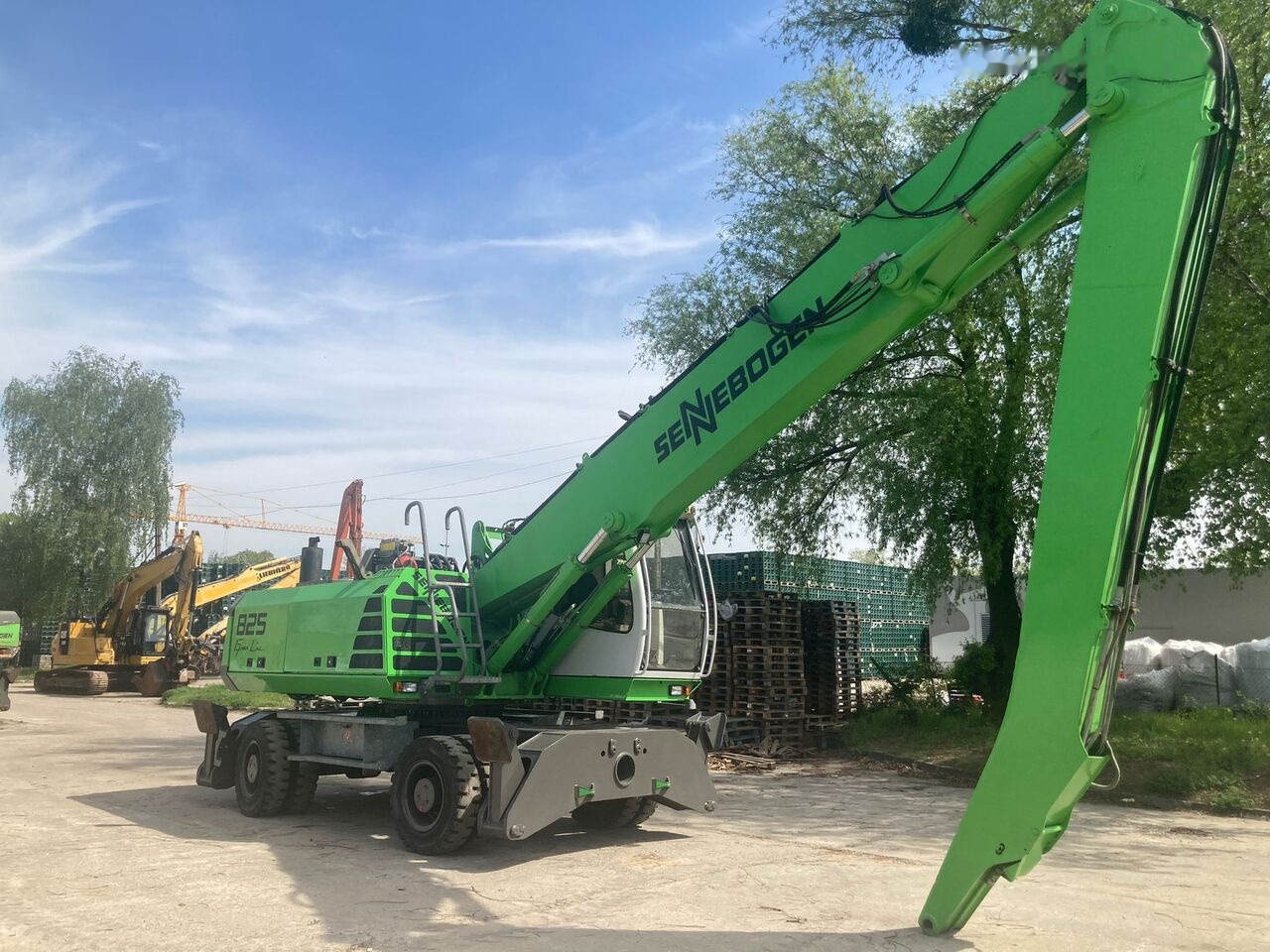 Sennebogen 825 - Manipulador de materiales: foto 5 Sennebogen 825 - Manipulador de materiales: foto 5