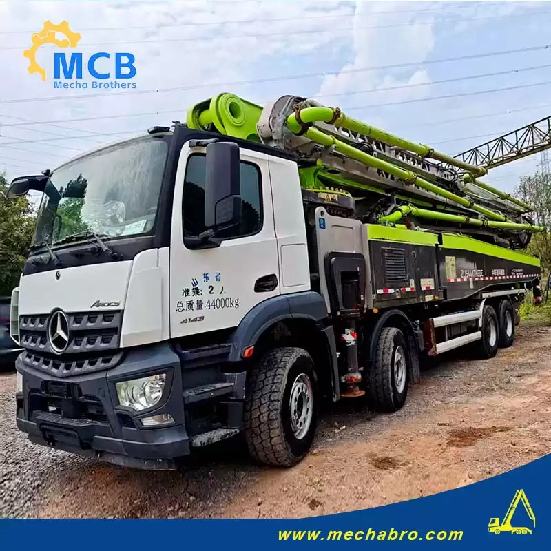 ZOOMLION ZLJ5441THBBE - Bomba de hormigón: foto 1 ZOOMLION ZLJ5441THBBE - Bomba de hormigón: foto 1