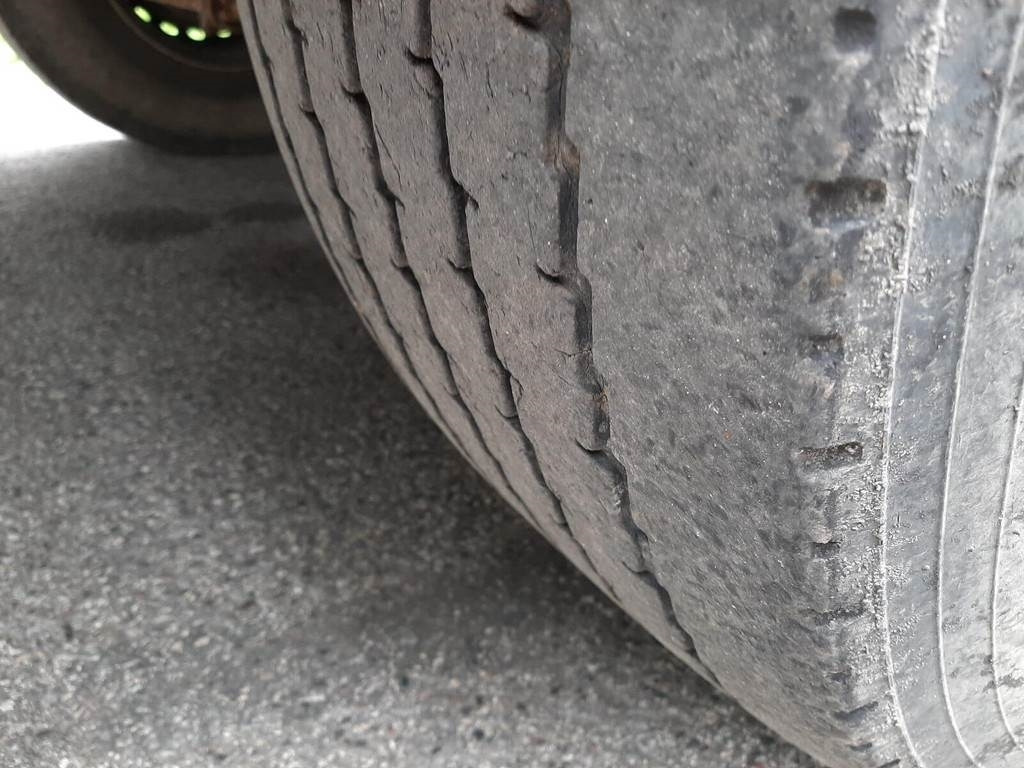 Camión multibasculante Volvo FM12 460 6X2 JOAB 338kW: foto 15 Camión multibasculante Volvo FM12 460 6X2 JOAB 338kW: foto 15