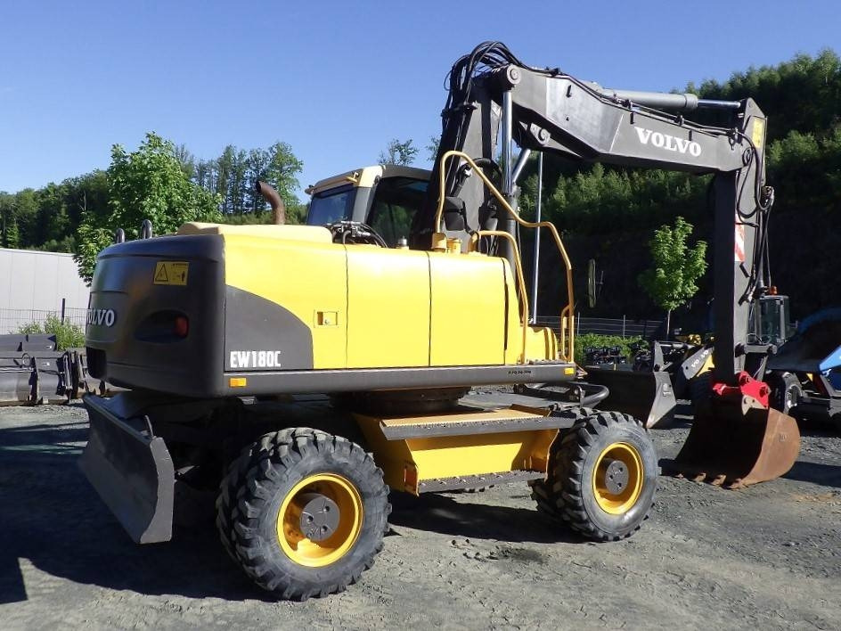 Volvo EW 180 C - Excavadora de ruedas: foto 5 Volvo EW 180 C - Excavadora de ruedas: foto 5