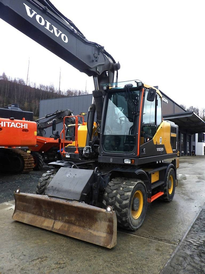 Volvo EW 180 E - Excavadora de ruedas: foto 2 Volvo EW 180 E - Excavadora de ruedas: foto 2