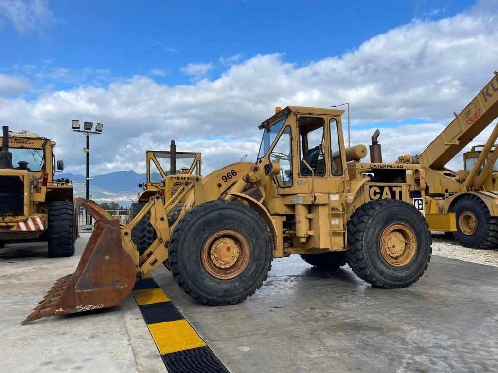 Cargadora de ruedas CAT 966 C: foto 10