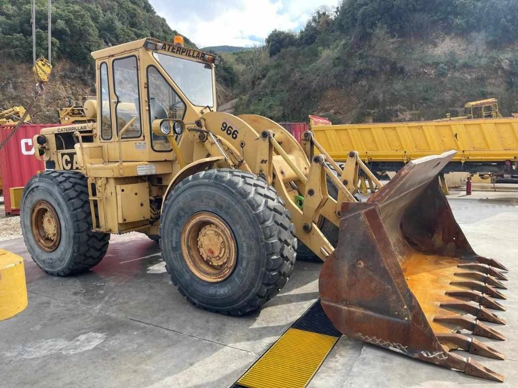 Cargadora de ruedas CAT 966 C: foto 17