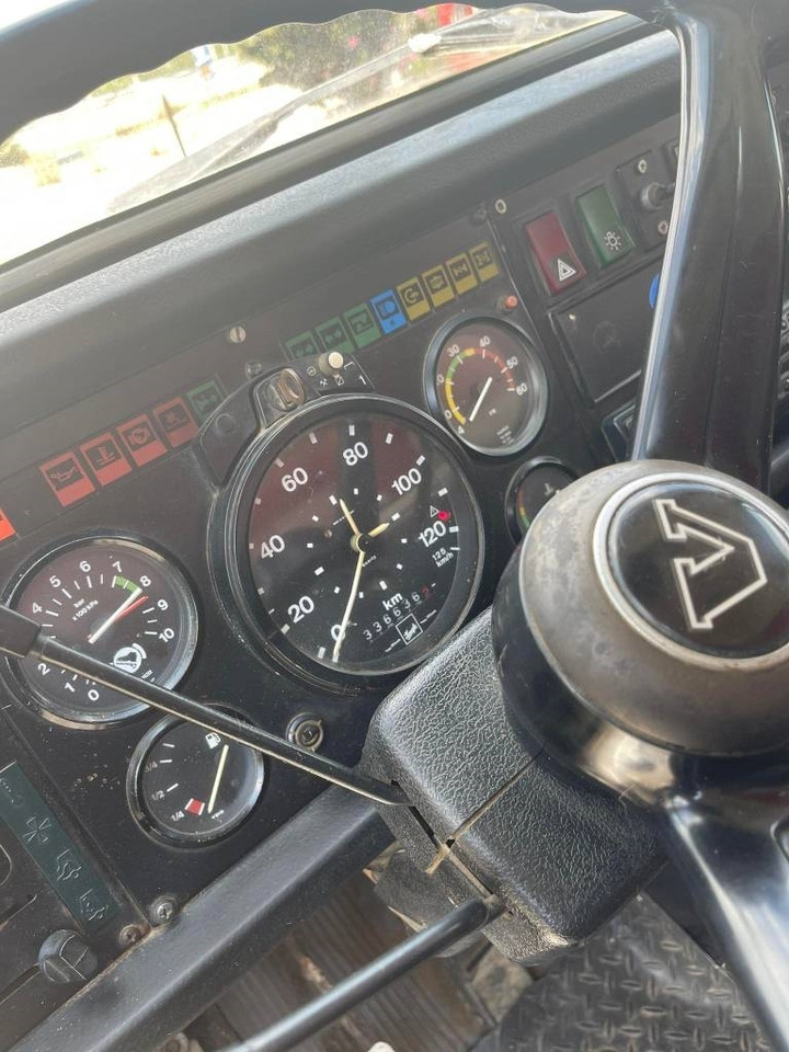 Camión volquete Volvo N10 ST: foto 18 Camión volquete Volvo N10 ST: foto 18