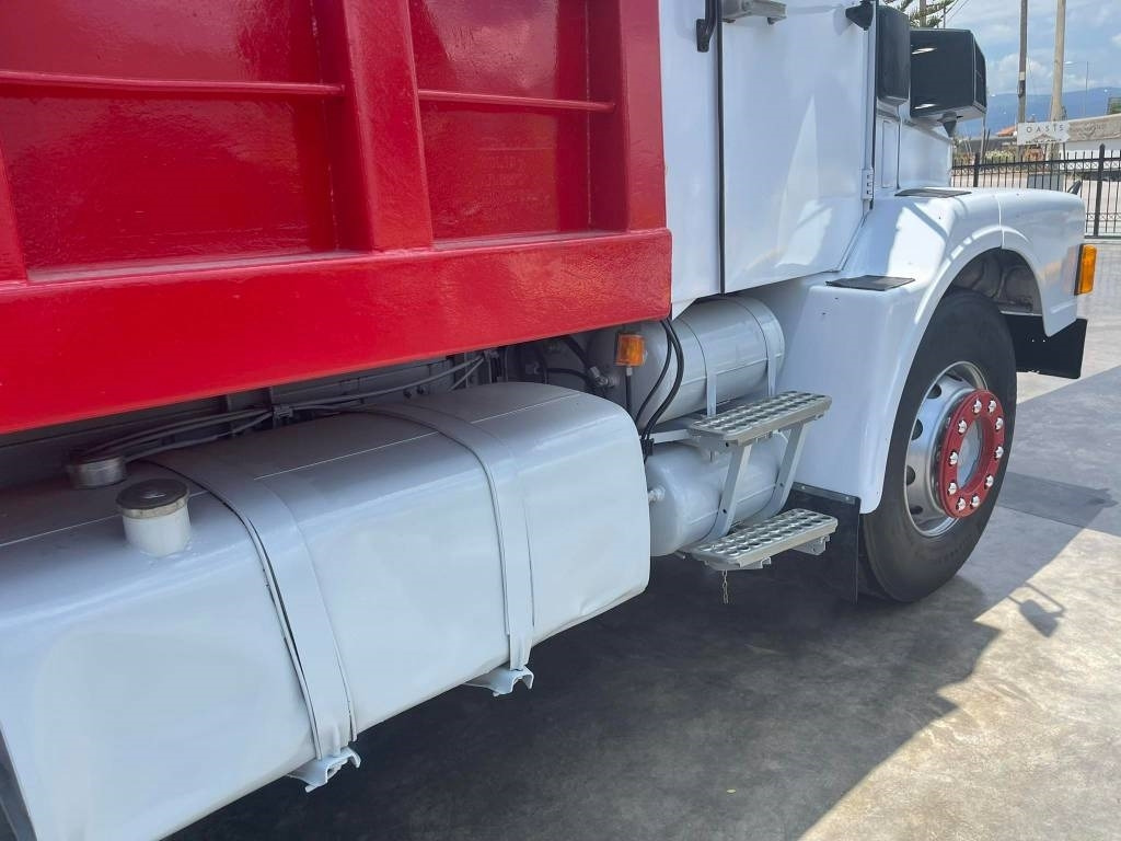 Camión volquete Volvo N10 ST: foto 10 Camión volquete Volvo N10 ST: foto 10