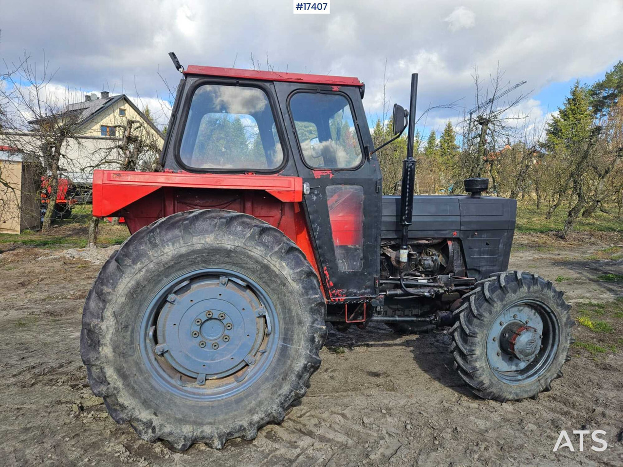 1979 IMT 579 - Tractor: foto 1 1979 IMT 579 - Tractor: foto 1