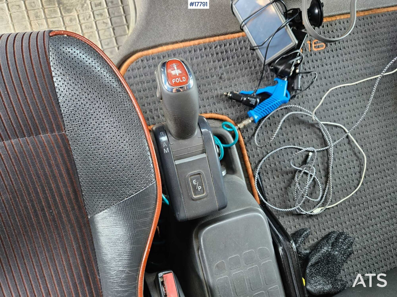 Cabeza tractora 2007 Volvo FH 16 580: foto 18