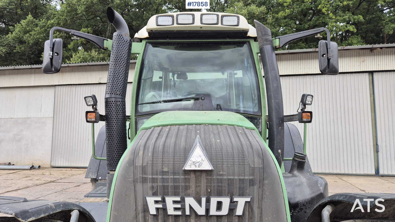 Tractor FENDT 820 VARIO TMS agricultural tractor (2011): foto 11 Tractor FENDT 820 VARIO TMS agricultural tractor (2011): foto 11