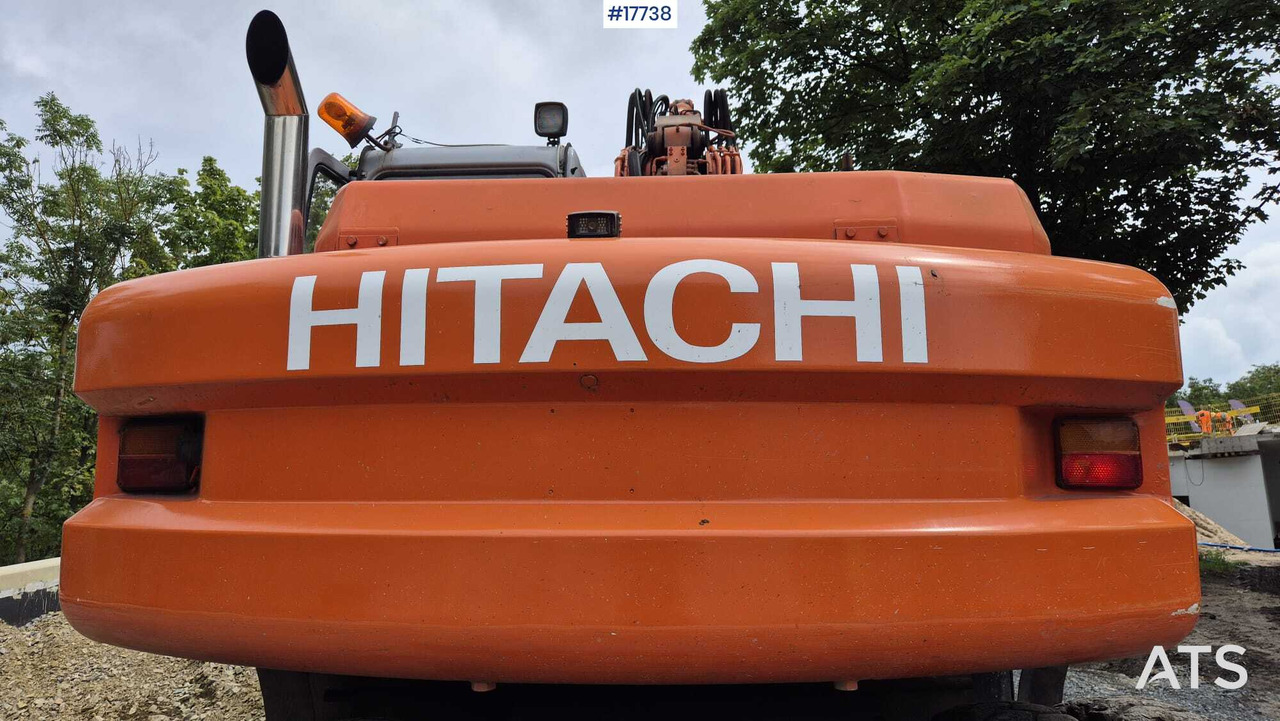 Excavadora de ruedas HITACHI EW 165W (2000) ROTOTILT Wheel Excavator: foto 9