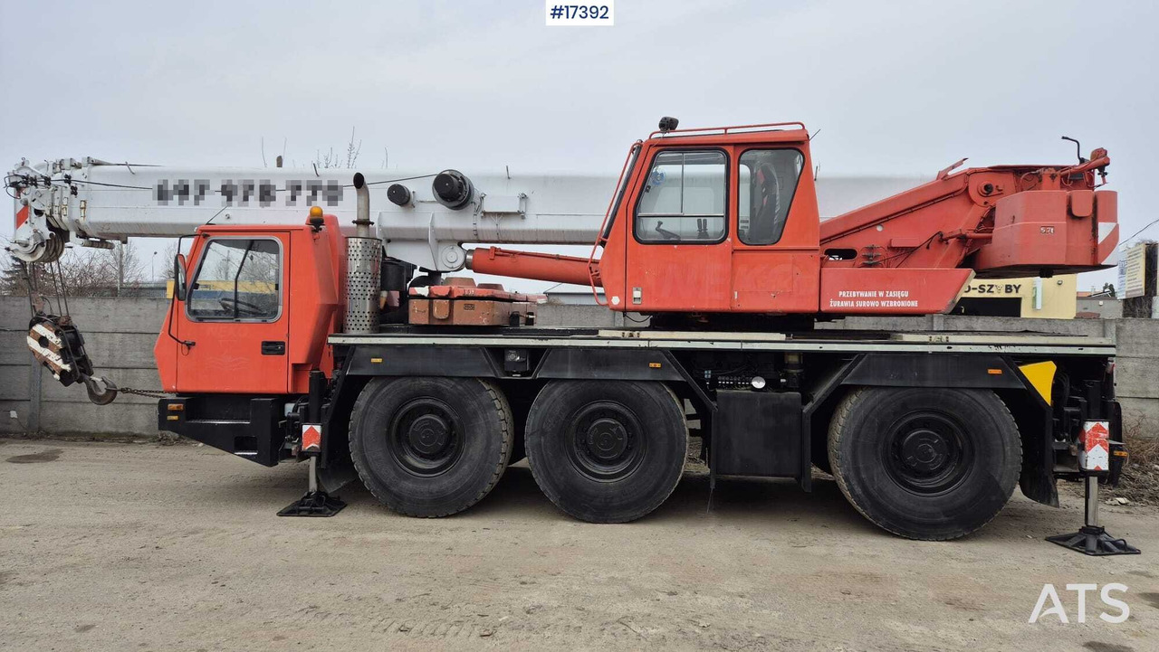 Mobile Crane GROVE GMK 3050 (2001) - Autogrúa: foto 4 Mobile Crane GROVE GMK 3050 (2001) - Autogrúa: foto 4