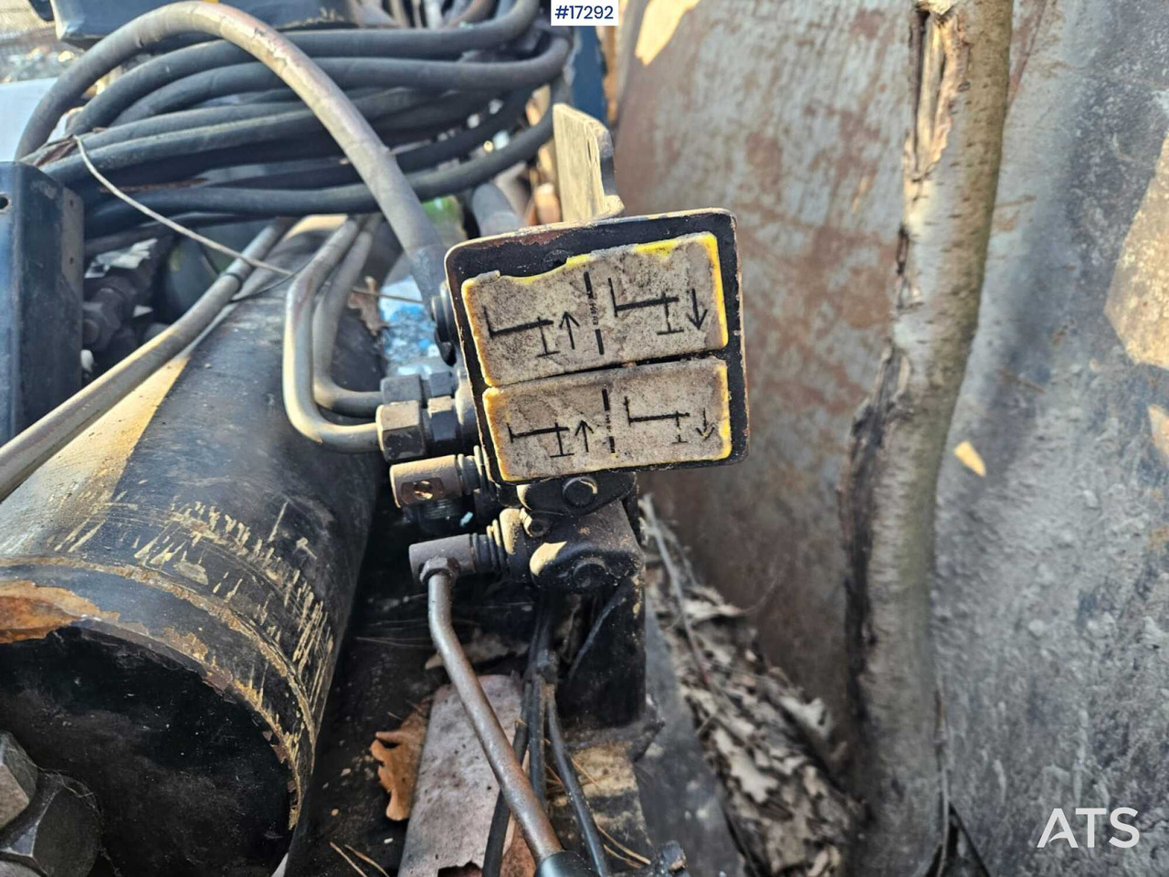 Grúa para camión PALFINGER PK 13000 hydraulic crane (1997): foto 12 Grúa para camión PALFINGER PK 13000 hydraulic crane (1997): foto 12