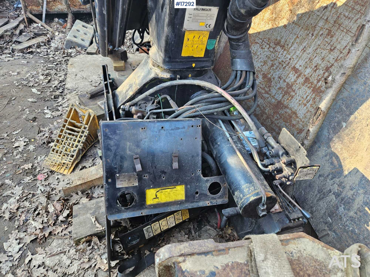 Grúa para camión PALFINGER PK 13000 hydraulic crane (1997): foto 17 Grúa para camión PALFINGER PK 13000 hydraulic crane (1997): foto 17