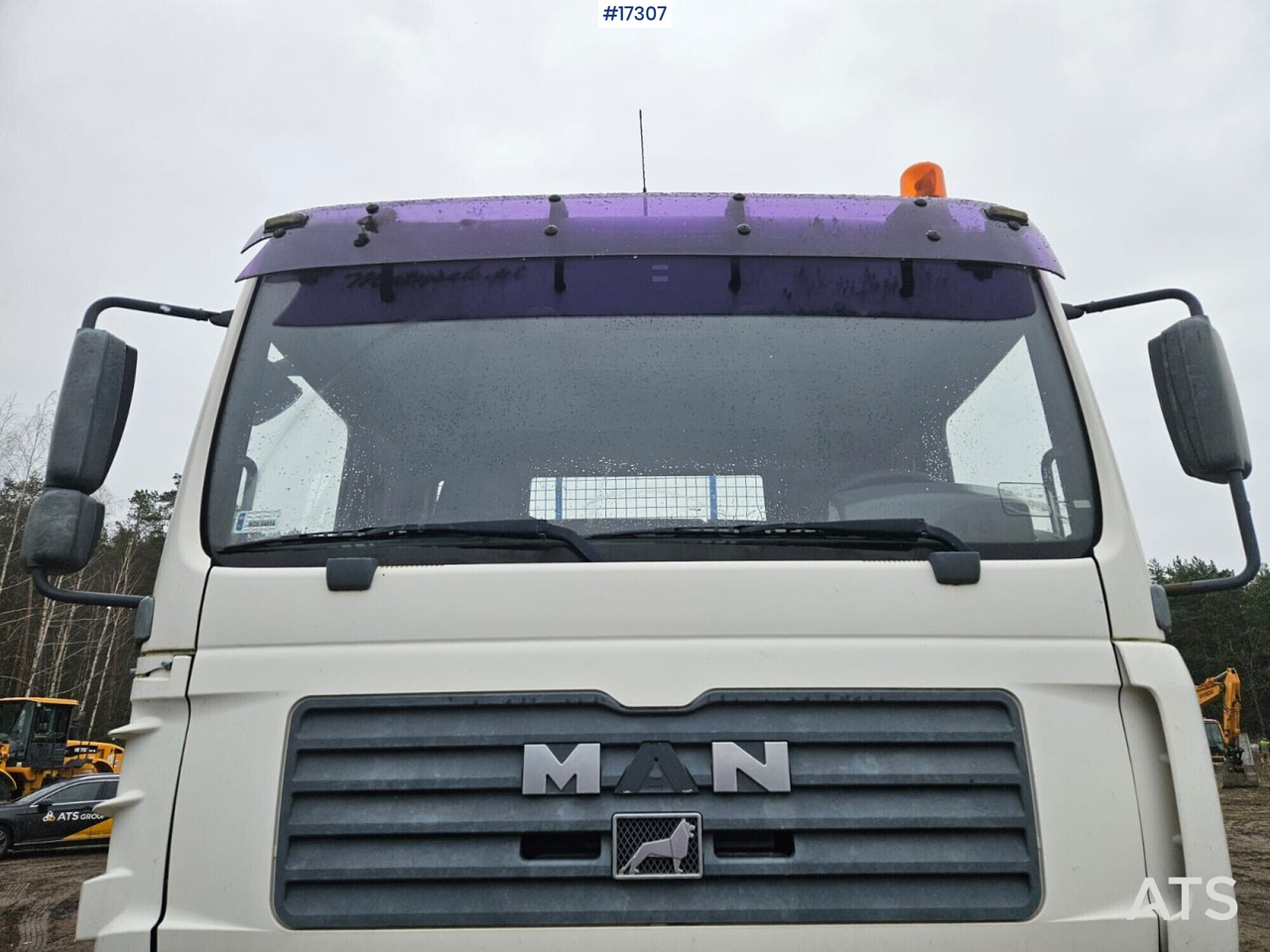 Three-axle tipper MAN TGA 26.410 FDK 6X4 (2004) - Camión volquete: foto 3 Three-axle tipper MAN TGA 26.410 FDK 6X4 (2004) - Camión volquete: foto 3
