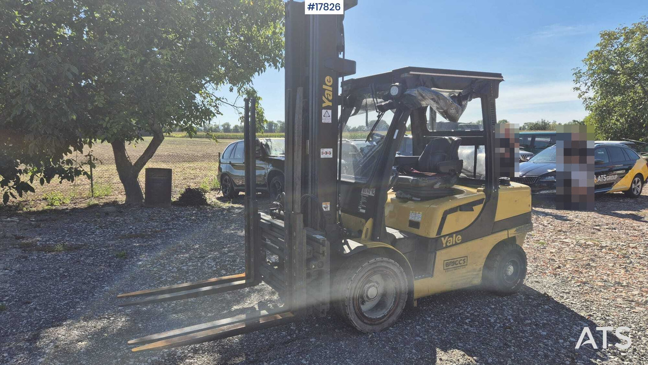 YALE GLP35VX Forklift (2017) - Carretilla elevadora de gas: foto 4 YALE GLP35VX Forklift (2017) - Carretilla elevadora de gas: foto 4