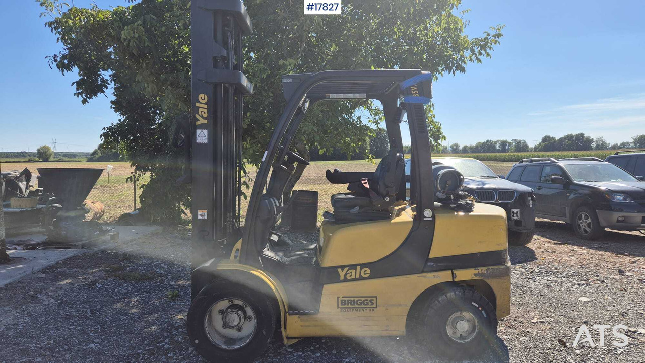YALE GLP35VX Forklift (2017) - Carretilla elevadora de gas: foto 5 YALE GLP35VX Forklift (2017) - Carretilla elevadora de gas: foto 5