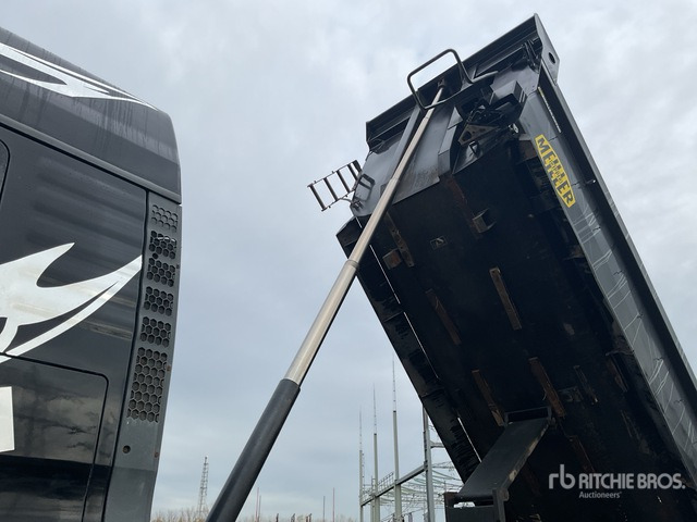 Camión volquete 2006 MAN TGA41.430 8x8 Sleeper Tri/A Dump Truck: foto 6