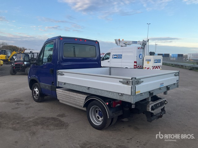 2010 Iveco 40C18 4x2 Van Truck - Furgoneta caja abierta: foto 3 2010 Iveco 40C18 4x2 Van Truck - Furgoneta caja abierta: foto 3