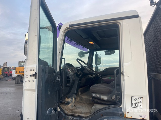 2010 MAN TGL10.180 4x2 Flatbed Truck - Camión caja abierta: foto 4 2010 MAN TGL10.180 4x2 Flatbed Truck - Camión caja abierta: foto 4