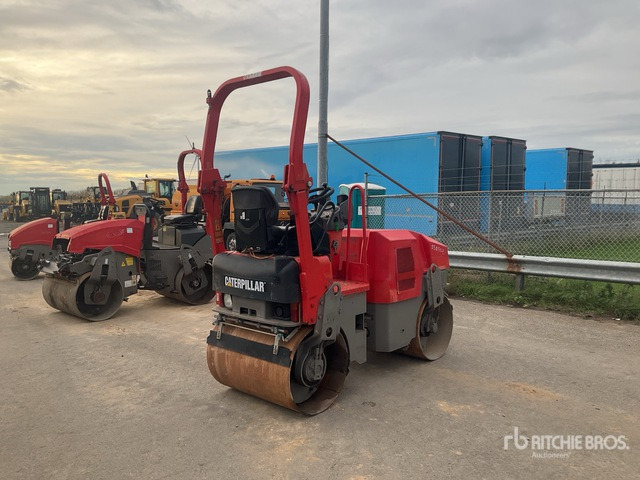 2013 Cat CB22 Double Drum Roller - Apisonadora de asfalto: foto 4 2013 Cat CB22 Double Drum Roller - Apisonadora de asfalto: foto 4