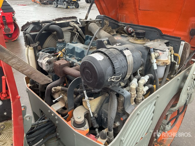 2014 Bomag BW100AD-4 (Inoperable) Double Drum Roller - Apisonadora de asfalto: foto 4 2014 Bomag BW100AD-4 (Inoperable) Double Drum Roller - Apisonadora de asfalto: foto 4