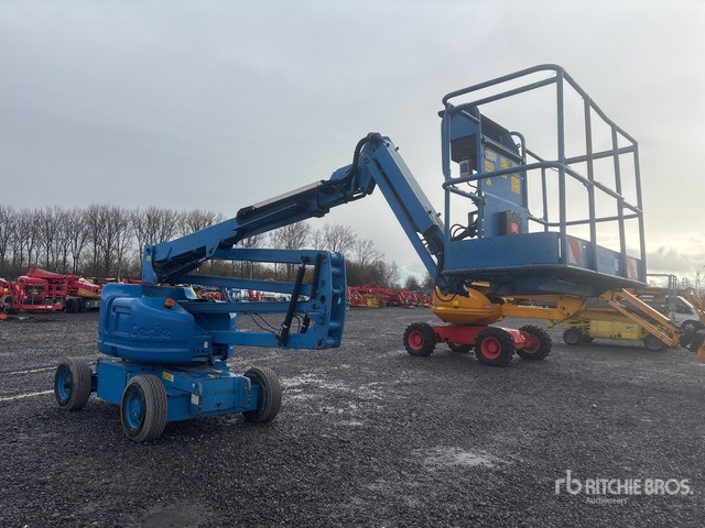 2015 Genie Z-45/25 2WD Electric Articulating Boom Lift - Plataforma articulada: foto 2 2015 Genie Z-45/25 2WD Electric Articulating Boom Lift - Plataforma articulada: foto 2