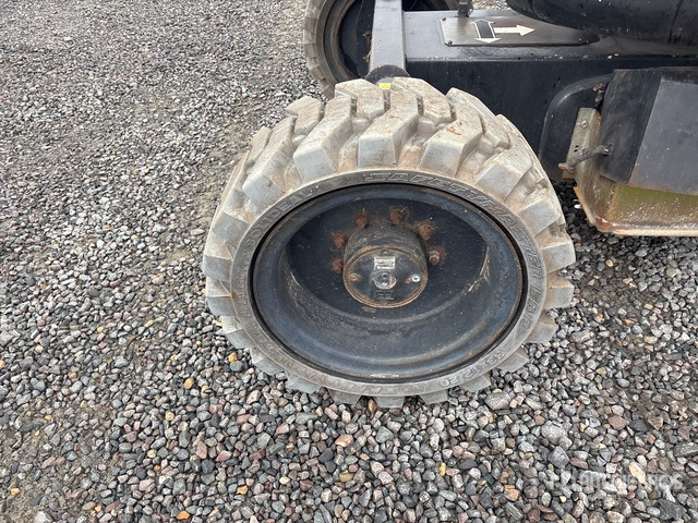 2016 Nifty-Lift HR17 4WD Hybrid Articulating Boom Lift - Plataforma articulada: foto 5 2016 Nifty-Lift HR17 4WD Hybrid Articulating Boom Lift - Plataforma articulada: foto 5