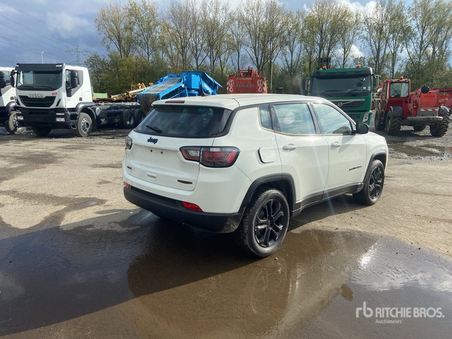 2022 Jeep Compass Longitude 4WD Hybrid (Unused) SUV - SUV/ Todoterreno: foto 4 2022 Jeep Compass Longitude 4WD Hybrid (Unused) SUV - SUV/ Todoterreno: foto 4