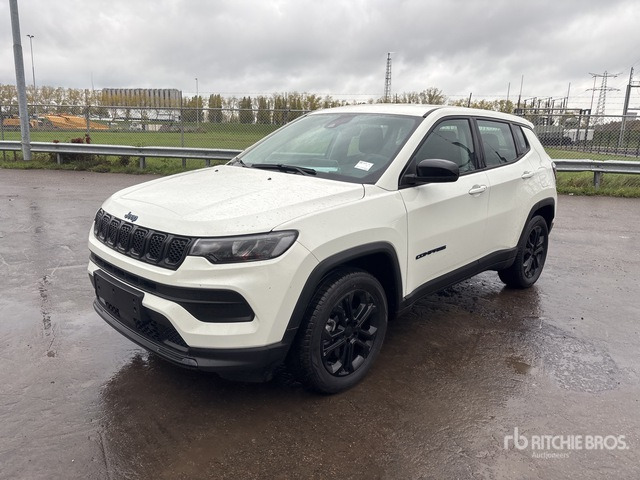 2022 Jeep Compass Longitude 4WD Hybrid (Unused) SUV - SUV/ Todoterreno: foto 3 2022 Jeep Compass Longitude 4WD Hybrid (Unused) SUV - SUV/ Todoterreno: foto 3