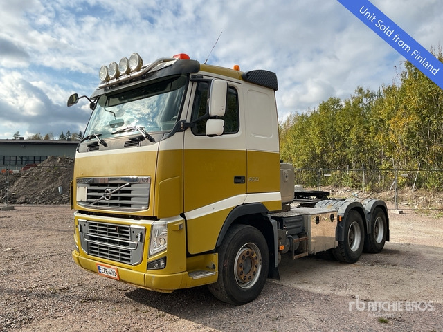 2012 Volvo FH16-600 6x4 T/A Sleeper Truck Tractor - Cabeza tractora: foto 3 2012 Volvo FH16-600 6x4 T/A Sleeper Truck Tractor - Cabeza tractora: foto 3
