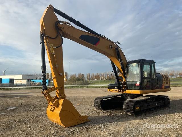 Cat 320D2 Mini Excavator: <6.6t - Miniexcavadora: foto 3 Cat 320D2 Mini Excavator: <6.6t - Miniexcavadora: foto 3
