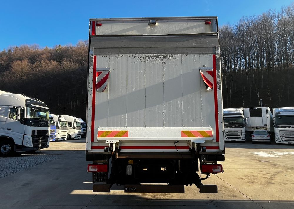 DAF CF 370 // 2017 Rok // 4x2 // Chłodnia Carrier Supra 1150 // Kabina Sypialna // Winda // - Camión frigorífico: foto 5 DAF CF 370 // 2017 Rok // 4x2 // Chłodnia Carrier Supra 1150 // Kabina Sypialna // Winda // - Camión frigorífico: foto 5