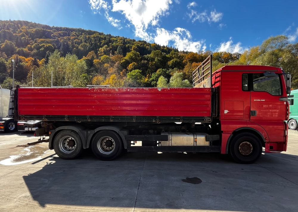 MAN TGA 26.480 // Wywrotka 3 stronna // 2004 Rok // 6x4 // Kiper Schwarzmuller // - Camión volquete: foto 4 MAN TGA 26.480 // Wywrotka 3 stronna // 2004 Rok // 6x4 // Kiper Schwarzmuller // - Camión volquete: foto 4