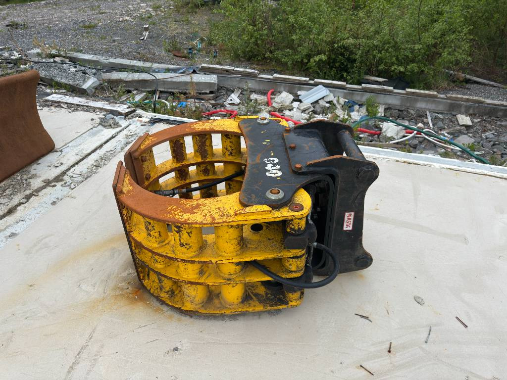 Engcon sorteringsklype s60 - Pinza de manipulación: foto 2 Engcon sorteringsklype s60 - Pinza de manipulación: foto 2