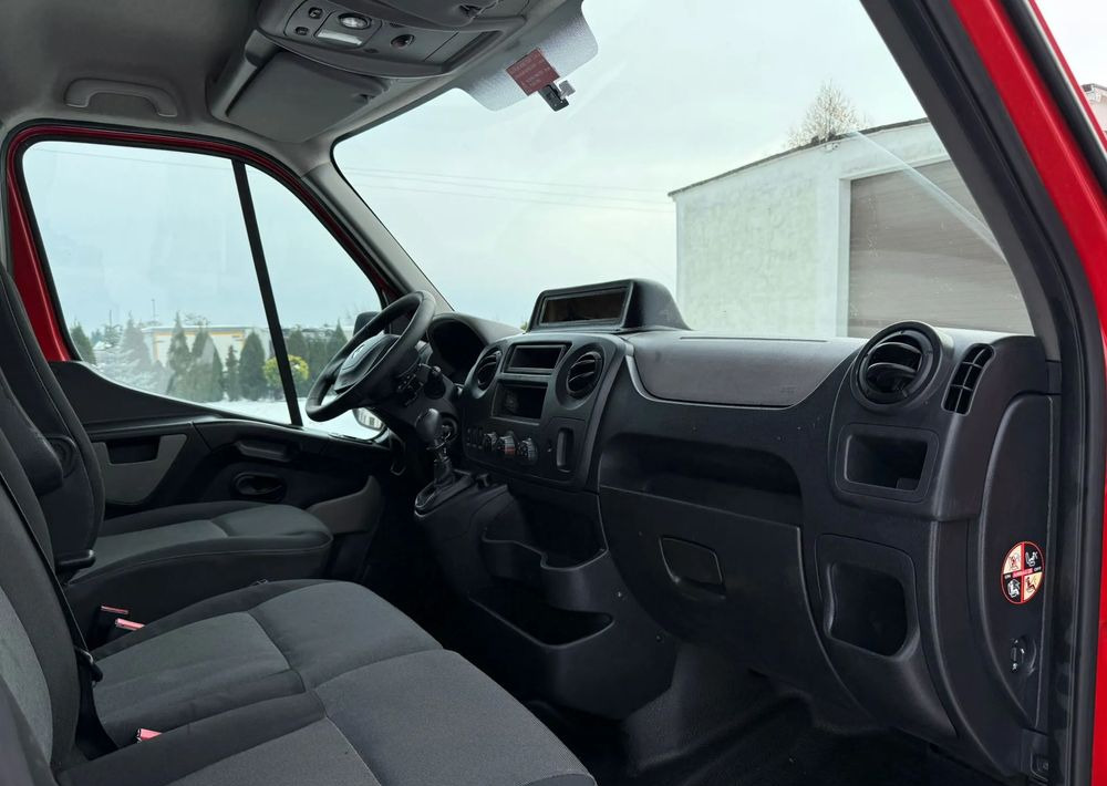 Ambulancia Renault Master: foto 8