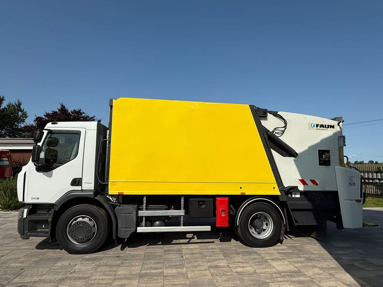 Renault Premium 280 DXI Śmieciarka Faun VR5.Untr Tylko 263TYS Przebiegu - Camión de basura: foto 5 Renault Premium 280 DXI Śmieciarka Faun VR5.Untr Tylko 263TYS Przebiegu - Camión de basura: foto 5