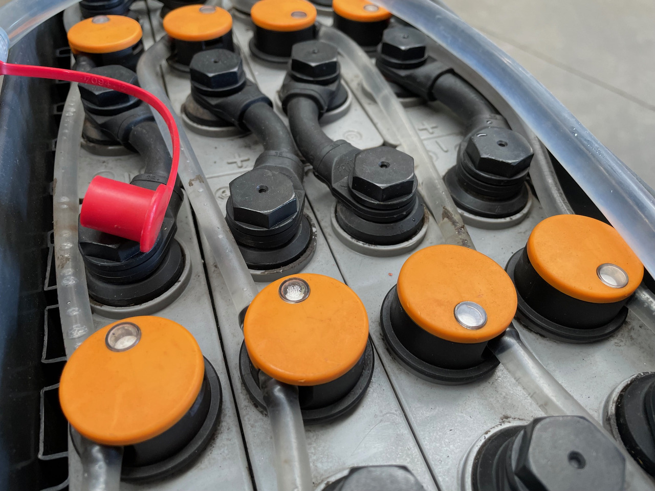 24 Volt I 2PzS 250 - Acumulador para Equipo de manutención: foto 3 24 Volt I 2PzS 250 - Acumulador para Equipo de manutención: foto 3