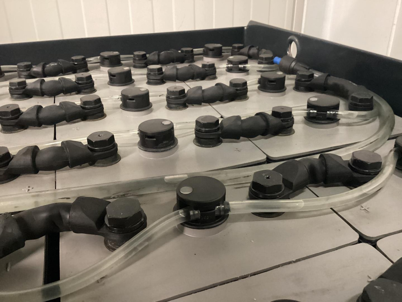IBH 80V 6 PZS 930 - Acumulador para Equipo de manutención: foto 4 IBH 80V 6 PZS 930 - Acumulador para Equipo de manutención: foto 4