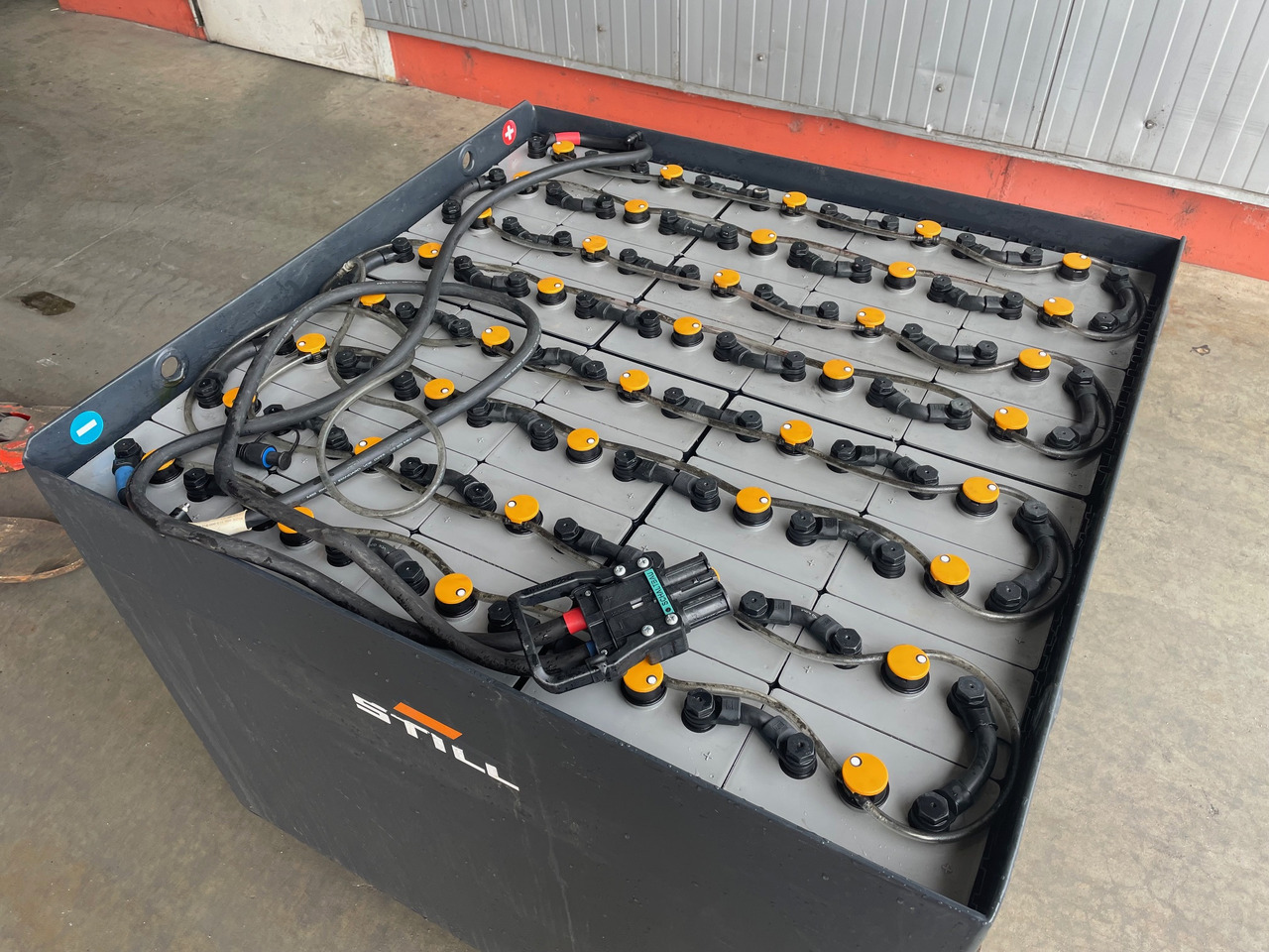 Sunlight 80V 6 PzS 930 - Acumulador para Equipo de manutención: foto 1 Sunlight 80V 6 PzS 930 - Acumulador para Equipo de manutención: foto 1