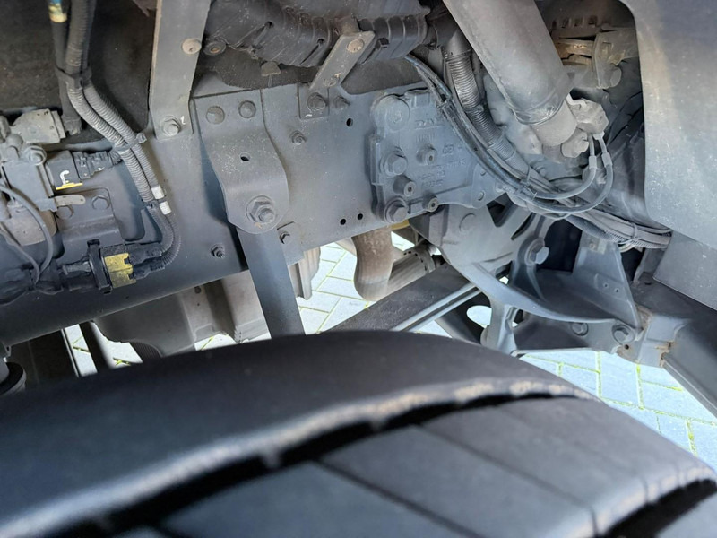 DAF XF 530 FTS BLAD/LUCHT, RETARDER, SMART 2 TACHO, BOOGIE. - Cabeza tractora: foto 3 DAF XF 530 FTS BLAD/LUCHT, RETARDER, SMART 2 TACHO, BOOGIE. - Cabeza tractora: foto 3