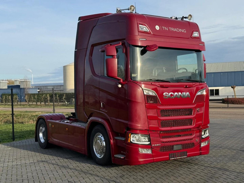 Scania R580 V8 NGS 2 TANKS, RETARDER, LEDER, ALU, VOLLUCHT, SMART V2, PARK COOL. - Cabeza tractora: foto 1 Scania R580 V8 NGS 2 TANKS, RETARDER, LEDER, ALU, VOLLUCHT, SMART V2, PARK COOL. - Cabeza tractora: foto 1