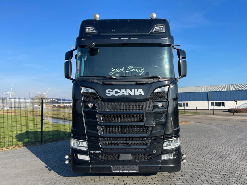 Scania S580 V8 NGS RETARDER, LEATHER, 2X TANK, TOP CONDITION! - Cabeza tractora: foto 2 Scania S580 V8 NGS RETARDER, LEATHER, 2X TANK, TOP CONDITION! - Cabeza tractora: foto 2