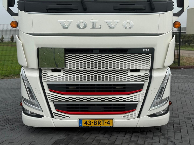 Volvo FH 13.460XL Turbocompound, leer, vollucht, 2 tanks, dubbel glas, vol spoiler. - Cabeza tractora: foto 5 Volvo FH 13.460XL Turbocompound, leer, vollucht, 2 tanks, dubbel glas, vol spoiler. - Cabeza tractora: foto 5